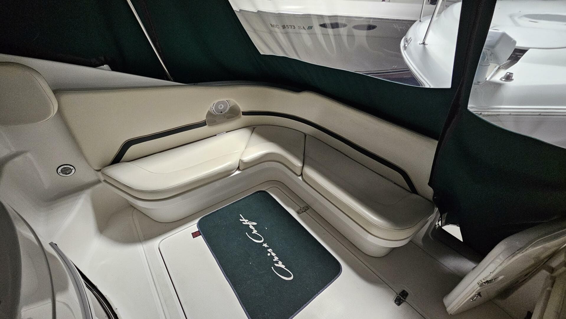 1998 Chris-Craft 320 Express Cruiser — photo 12