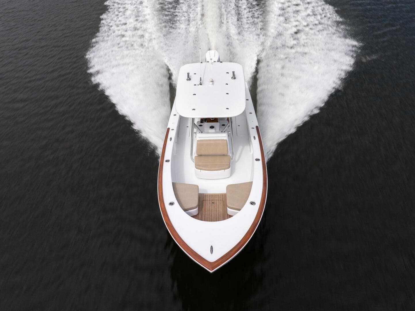 2024 Custom Carolina 26 — photo 8