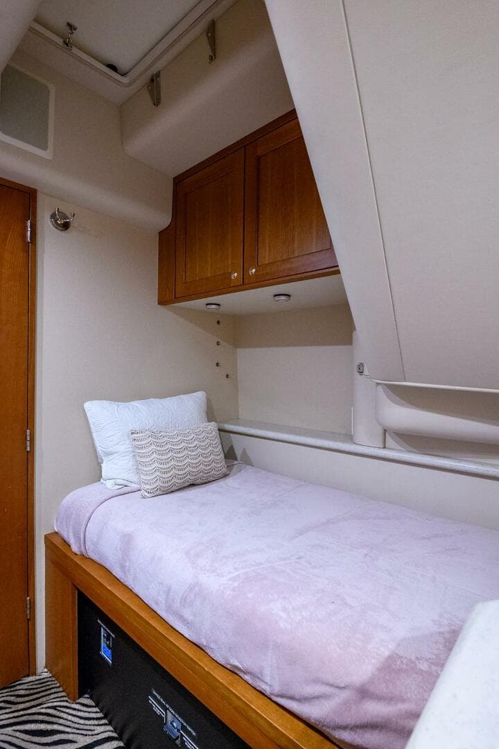 2009 Pacific Mariner — photo 52