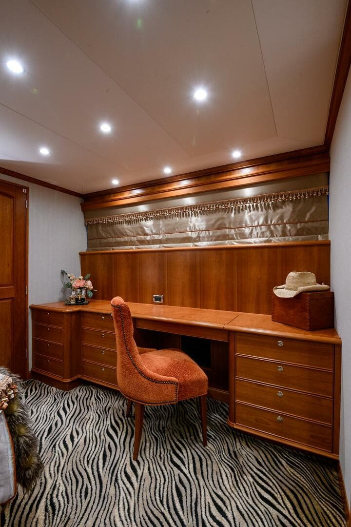 2009 Pacific Mariner — photo 48