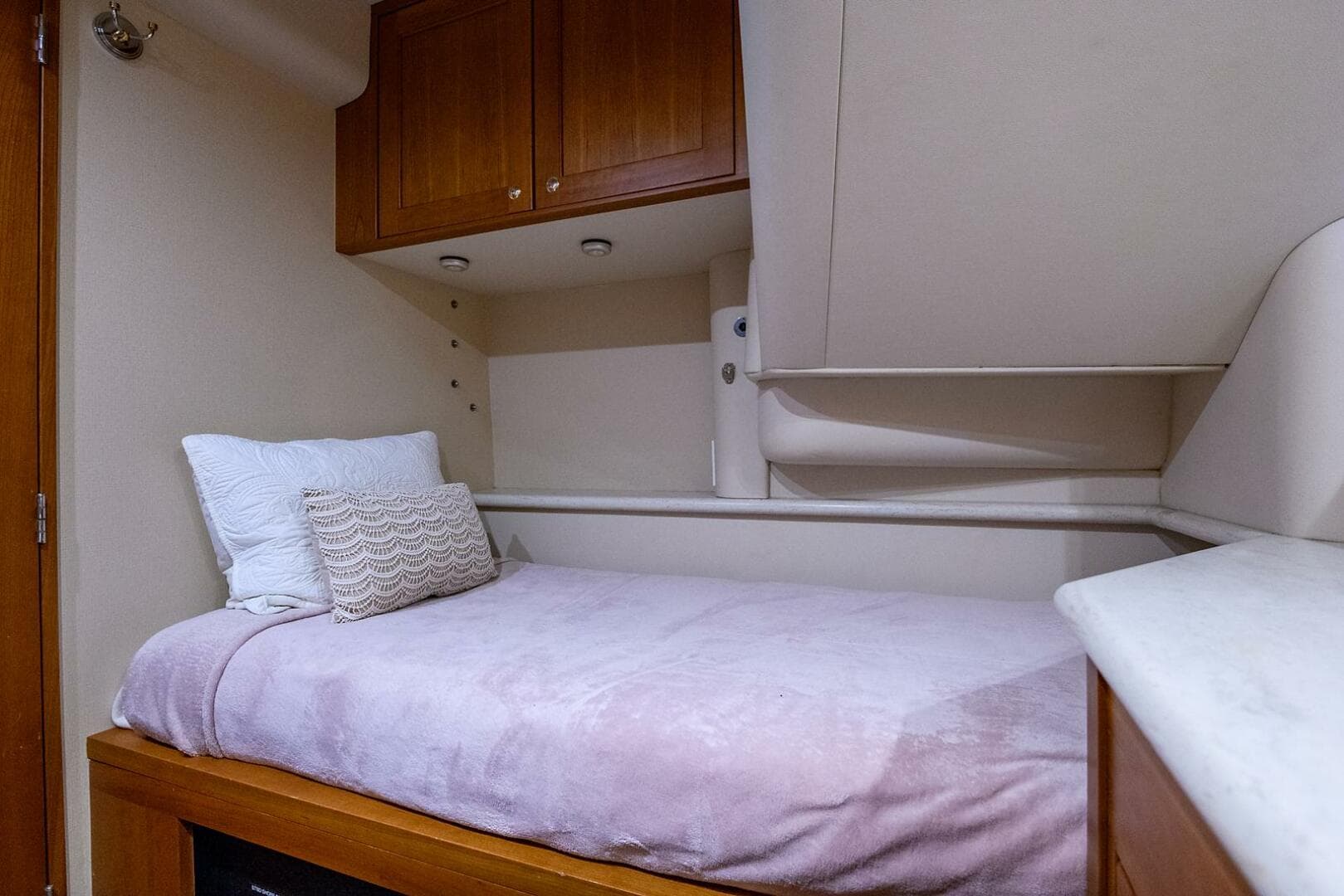 2009 Pacific Mariner — photo 53