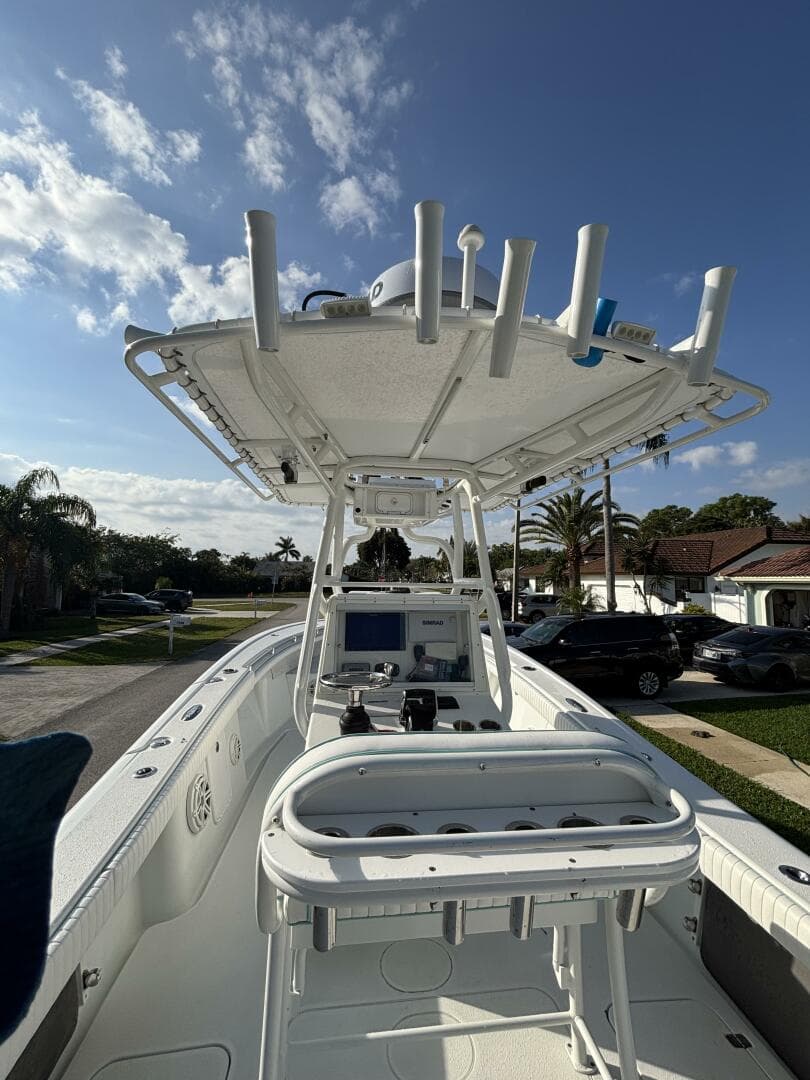 2012 Yellowfin 29 — photo 8