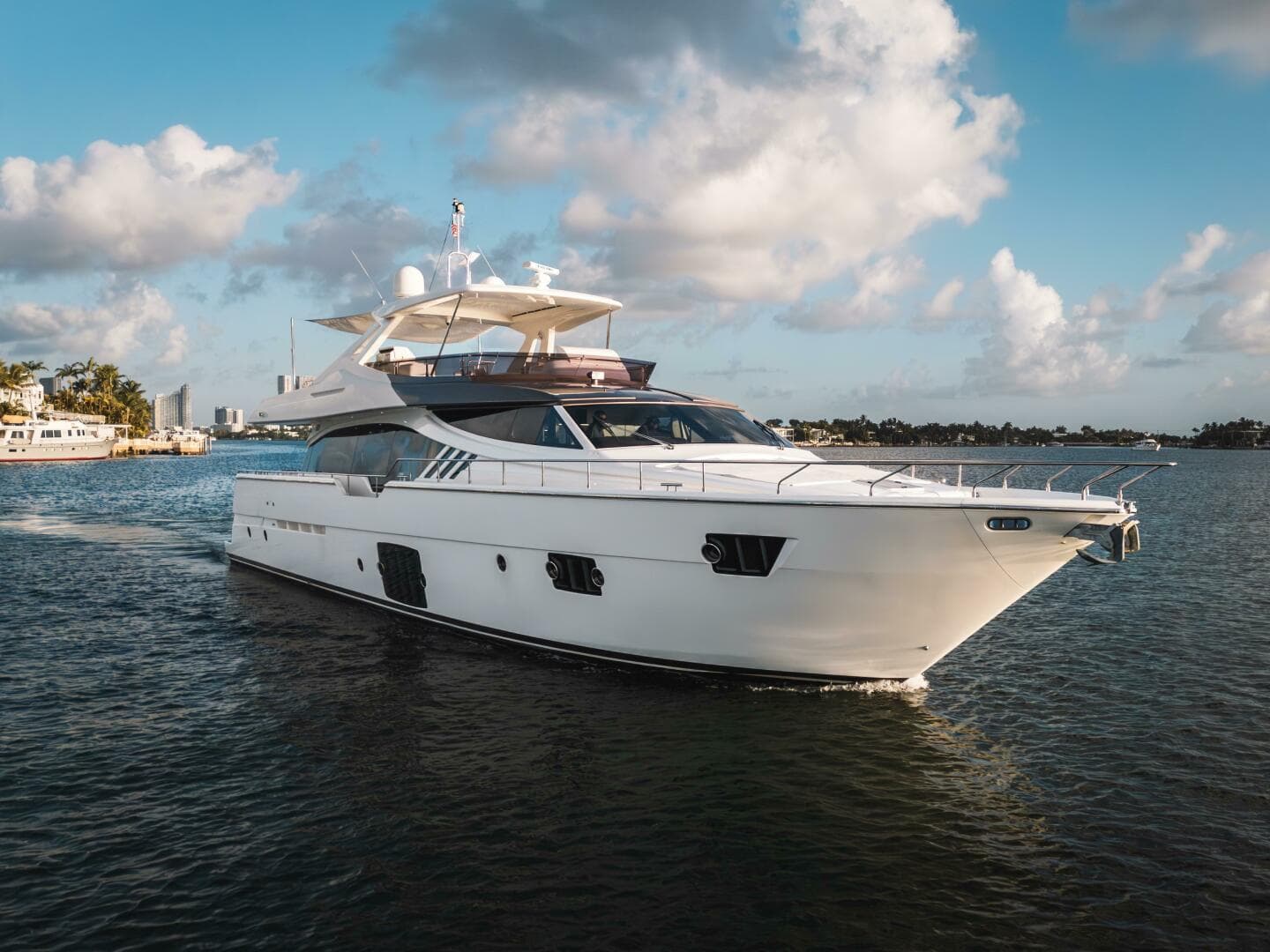2014 Ferretti Yachts 870 — photo 34