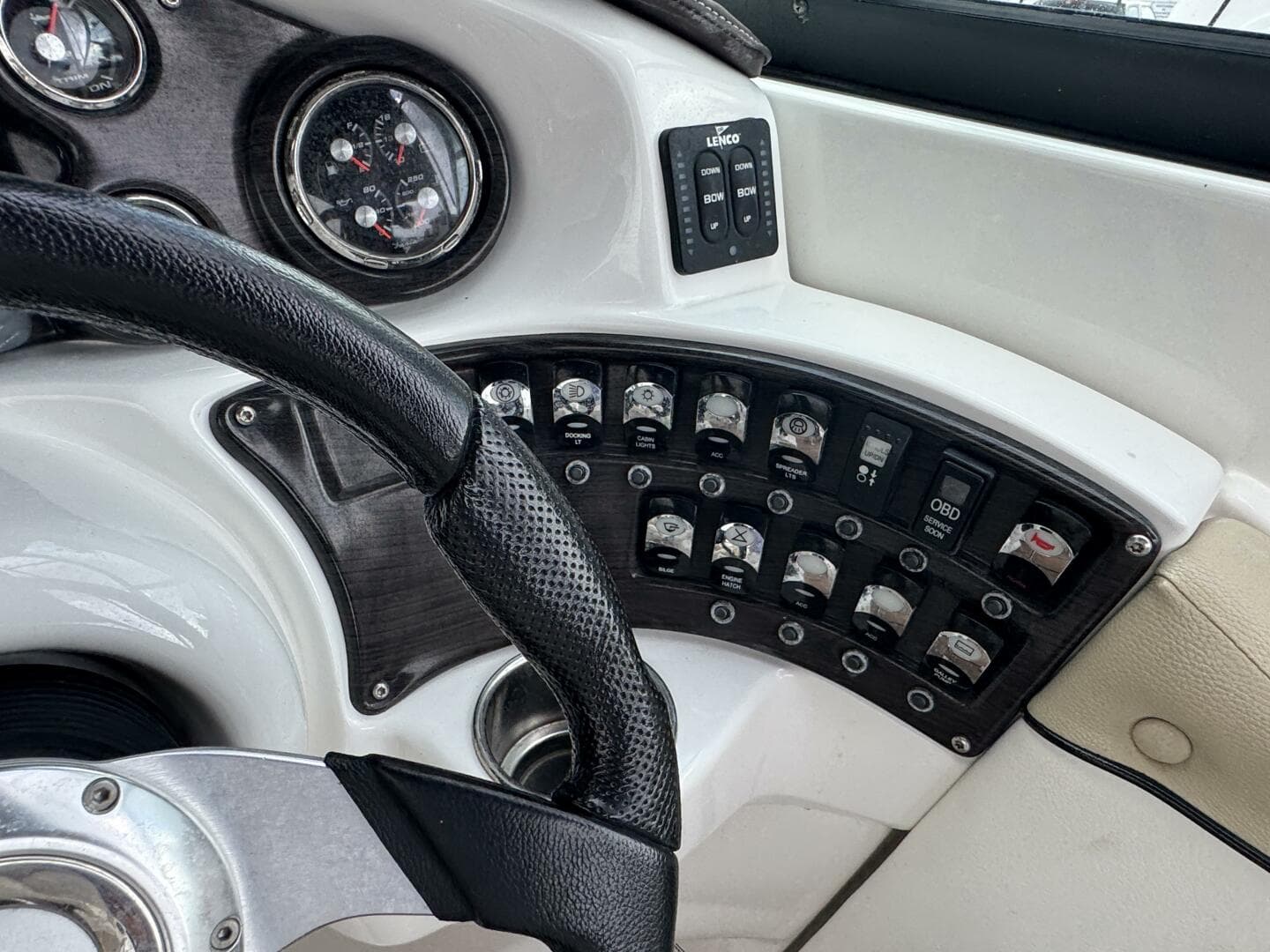 2017 Rinker 29 Qx — photo 20