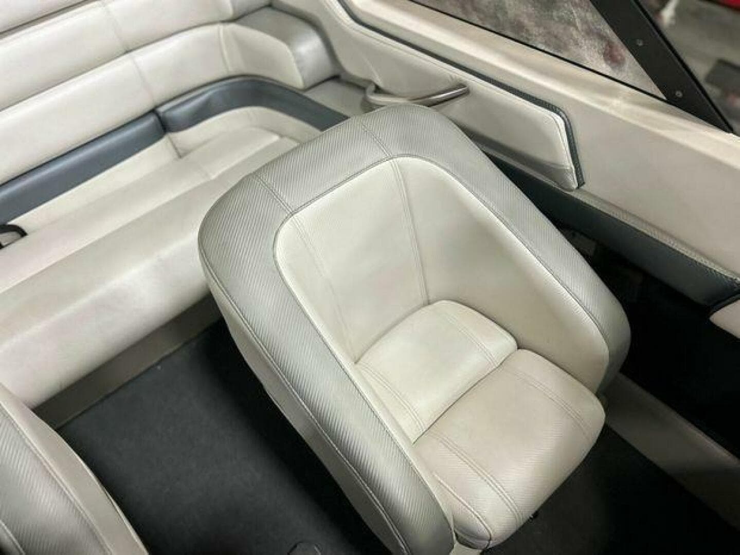 1995 Fountain — photo 13