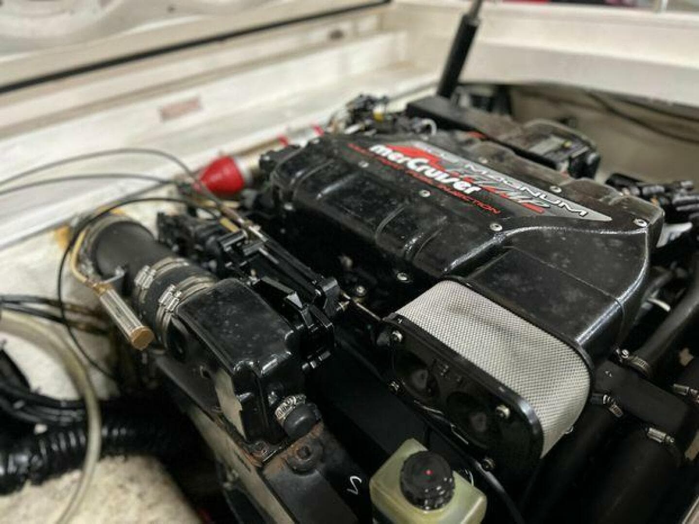 1995 Fountain — photo 9