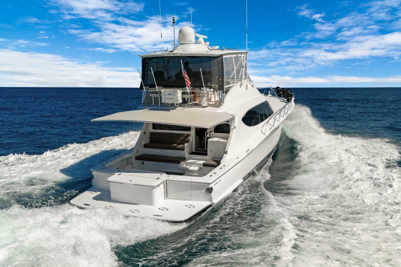 2016 Hatteras GT 63 — photo 30