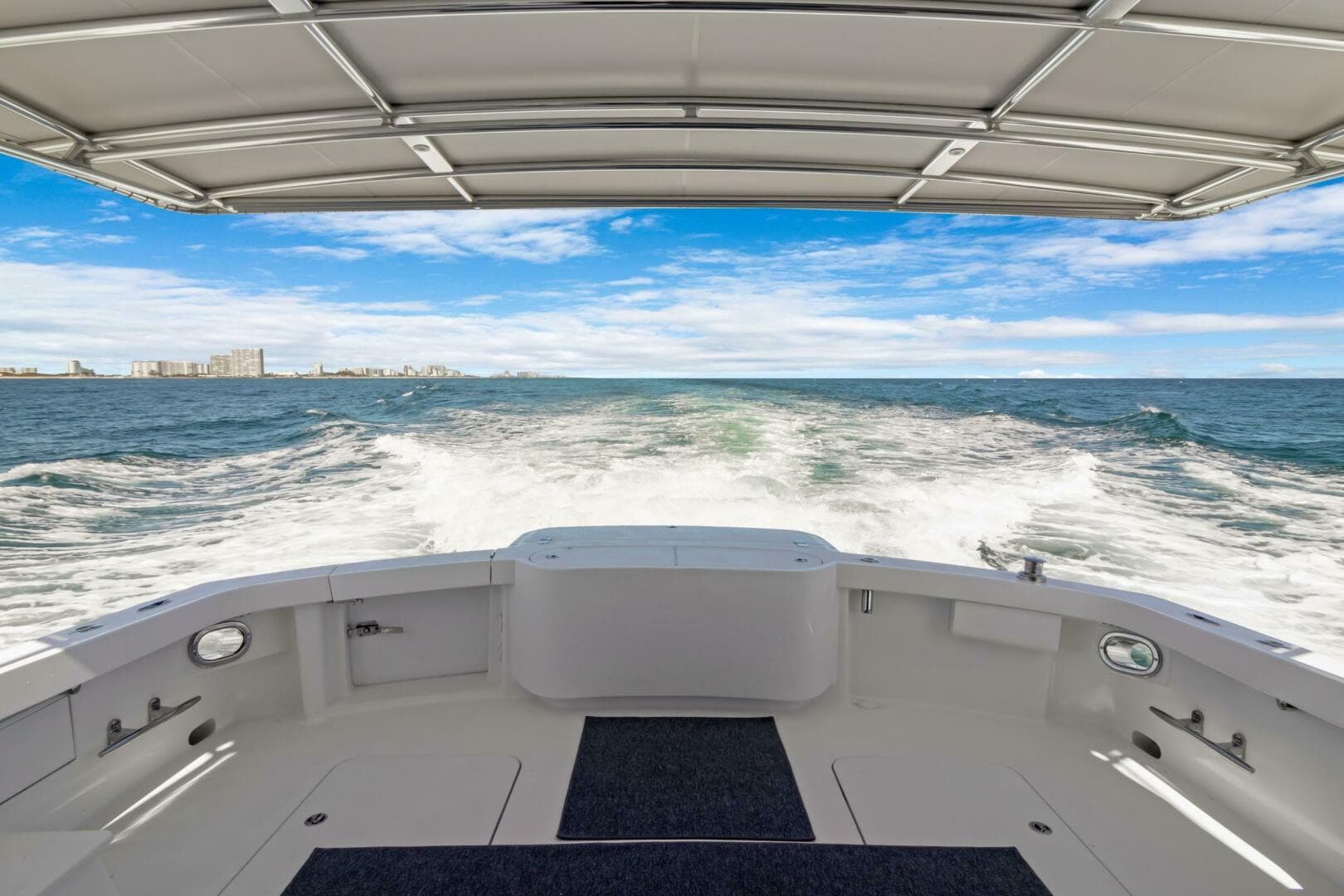 2016 Hatteras GT 63 — photo 60