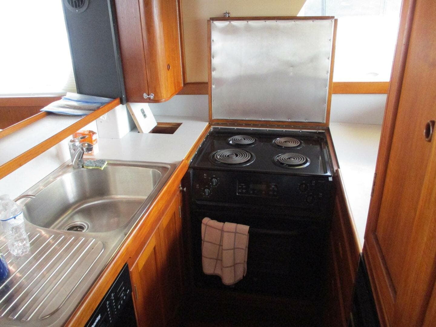 1982 Kong & Halvorsen 51 — photo 13