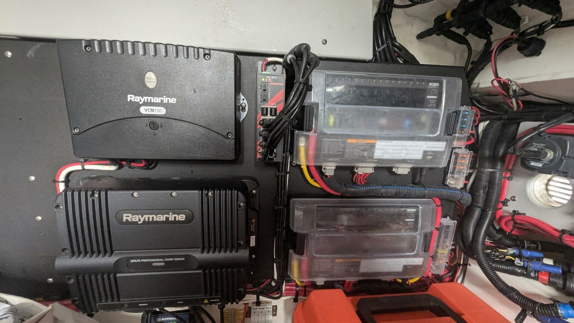 2021 Vela Boatworks 368 Center Console — photo 15