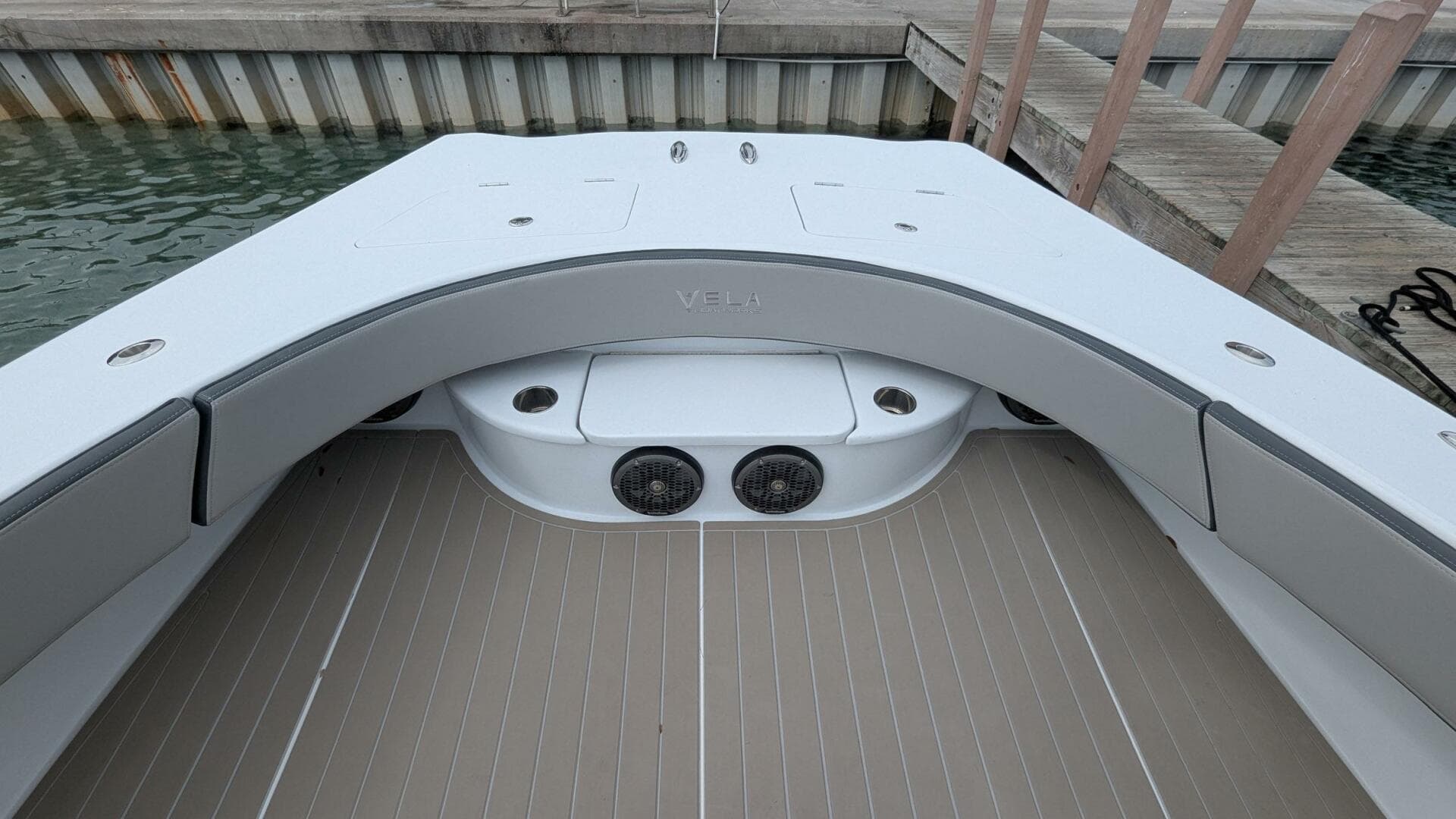2021 Vela Boatworks 368 Center Console — photo 6
