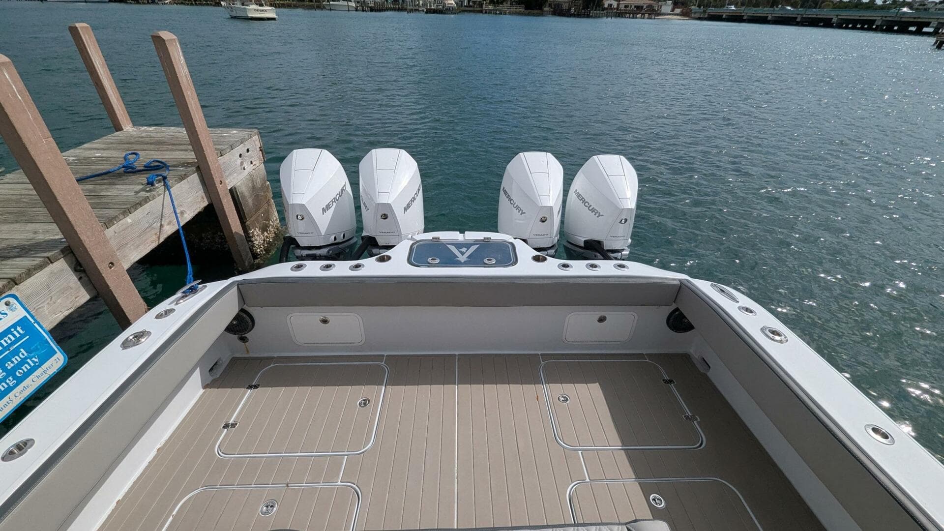 2021 Vela Boatworks 368 Center Console — photo 32