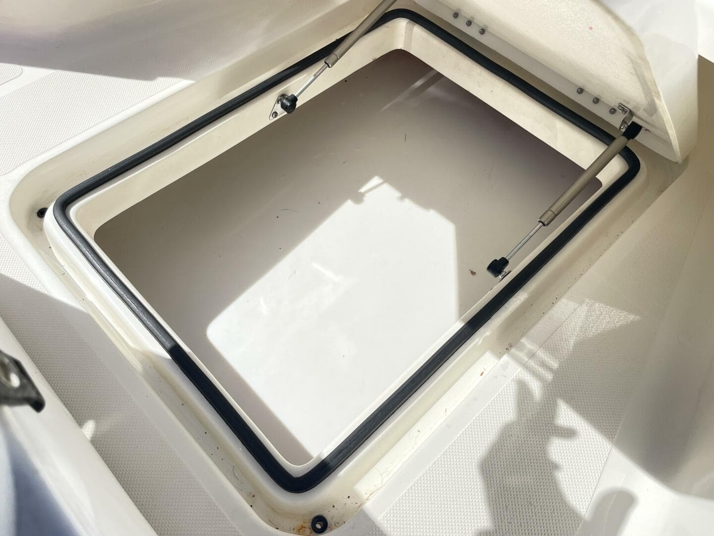 2022 Skeeter SX 2550 — photo 23