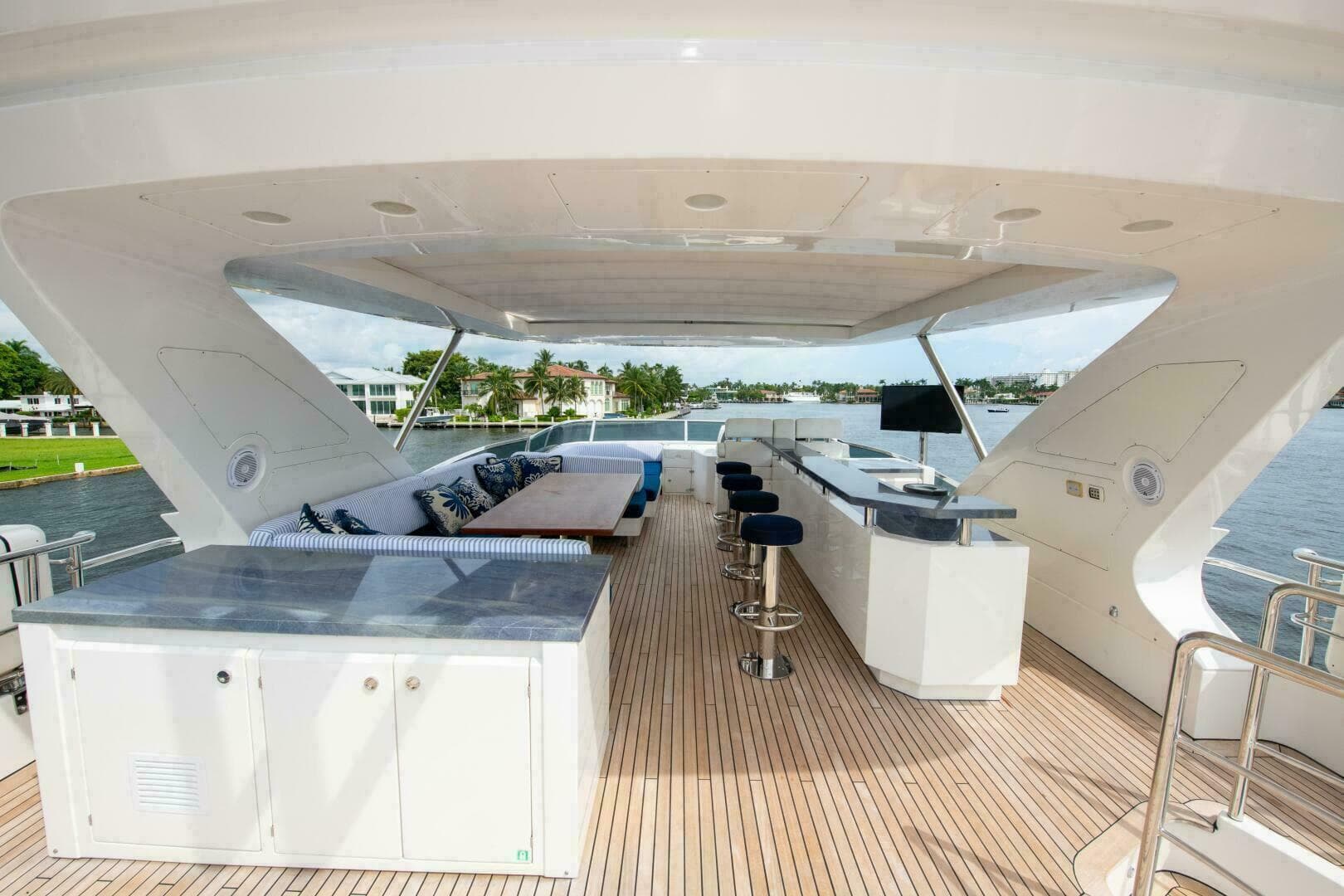 2017 Azimut Flybridge — photo 28