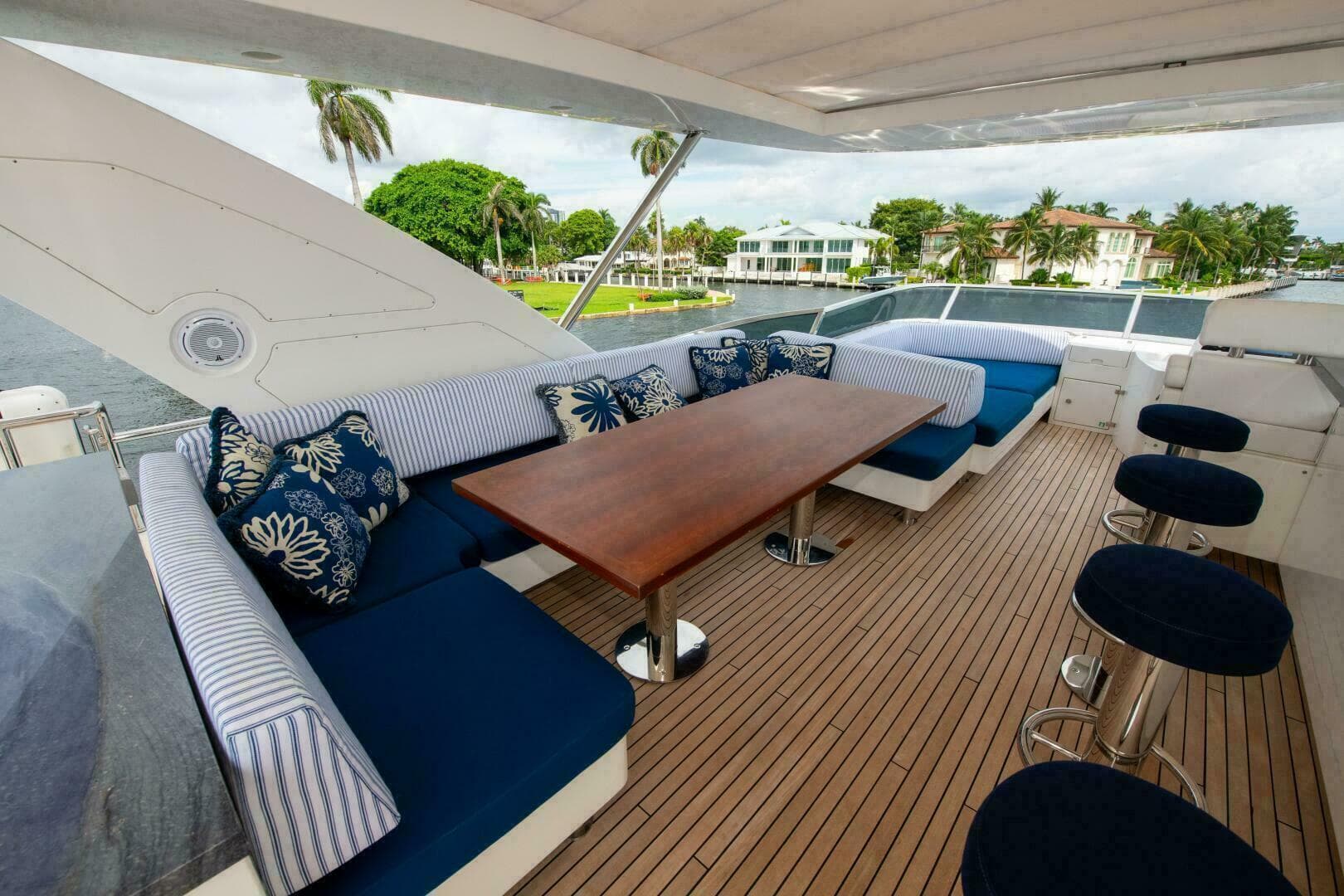2017 Azimut Flybridge — photo 29