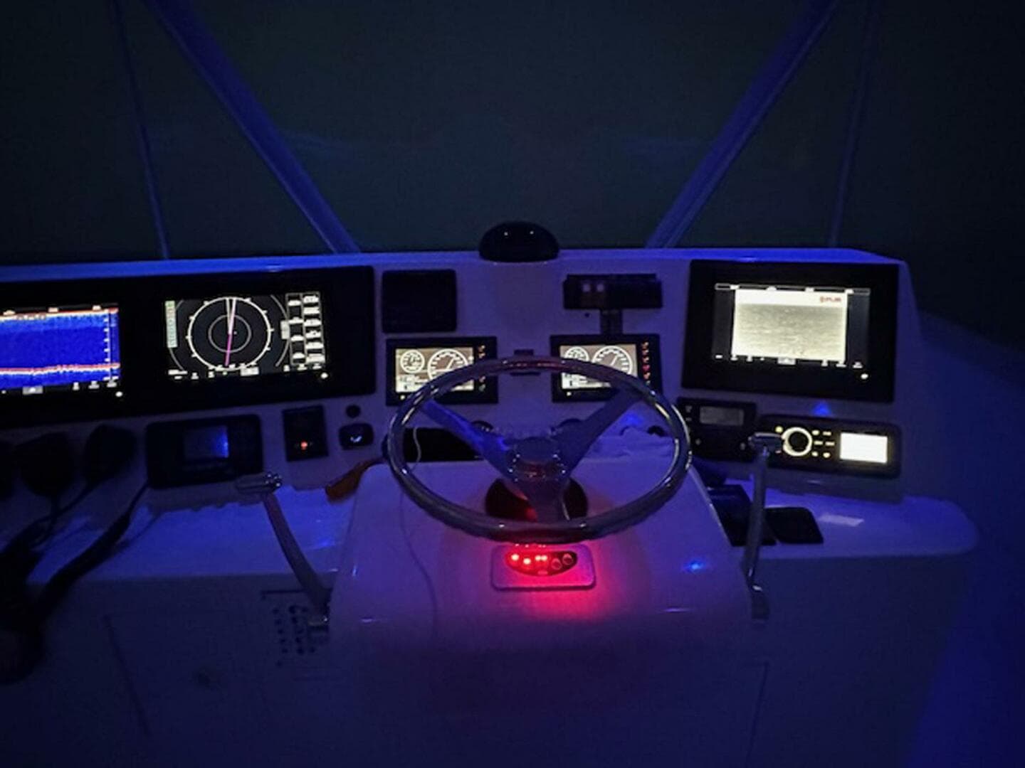 2006 Henriques 42 Convertible — photo 8