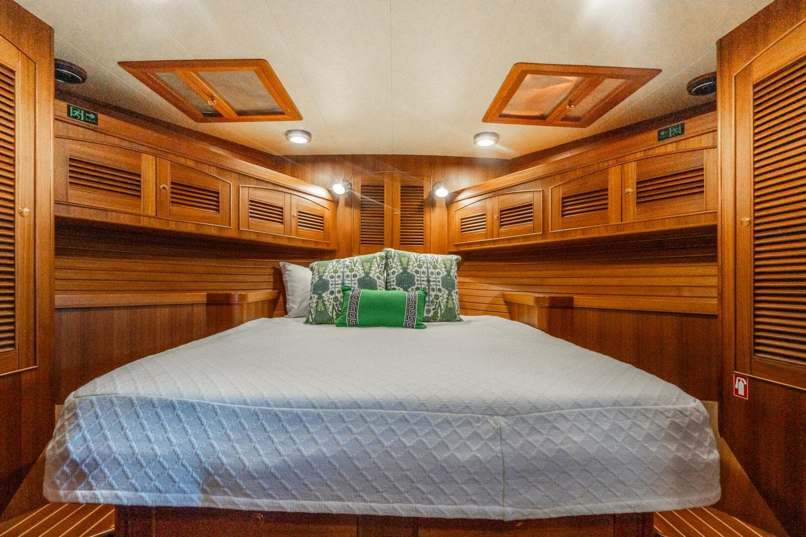 2011 Marlow 57 Explorer — photo 108