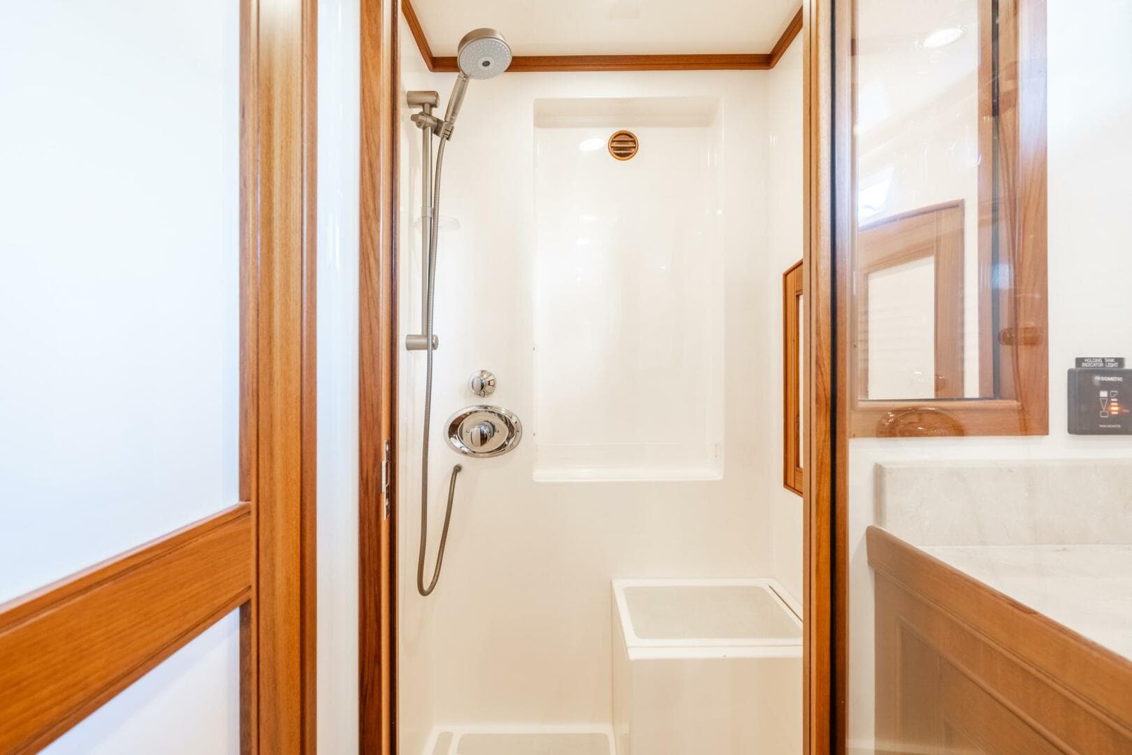 2011 Marlow 57 Explorer — photo 106