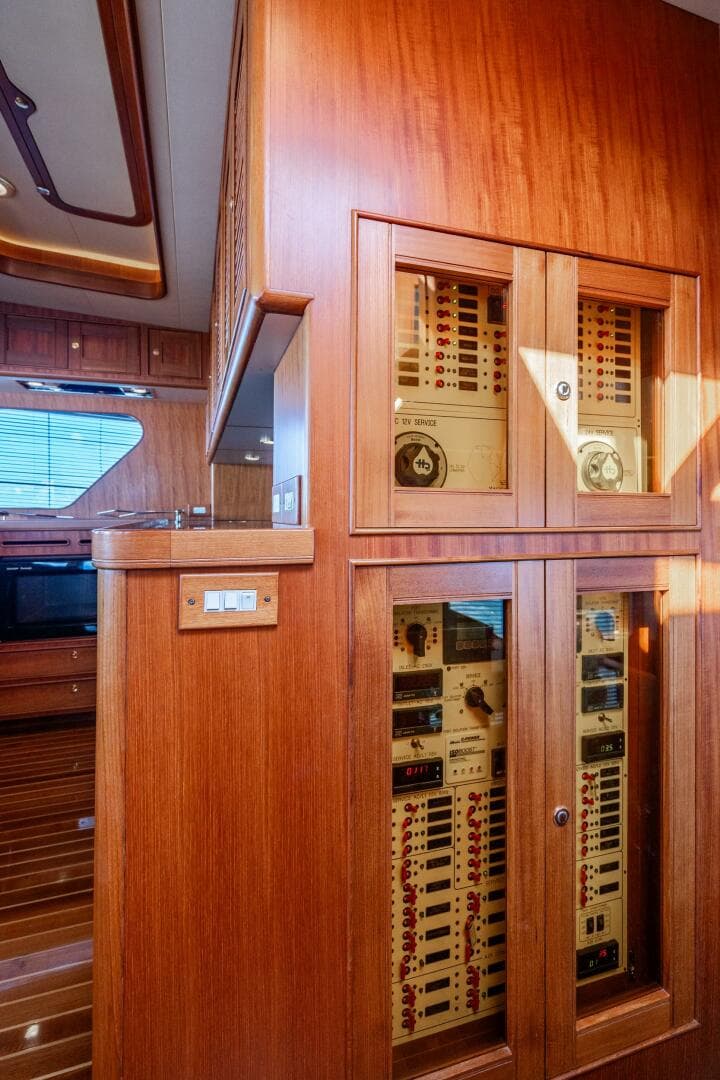 2011 Marlow 57 Explorer — photo 94