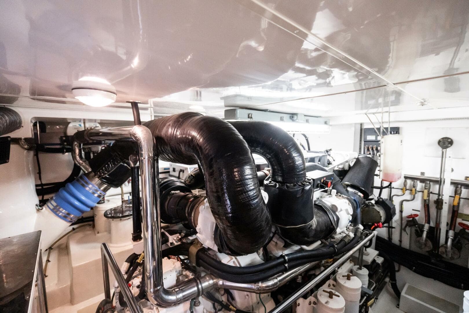 2011 Marlow 57 Explorer — photo 115