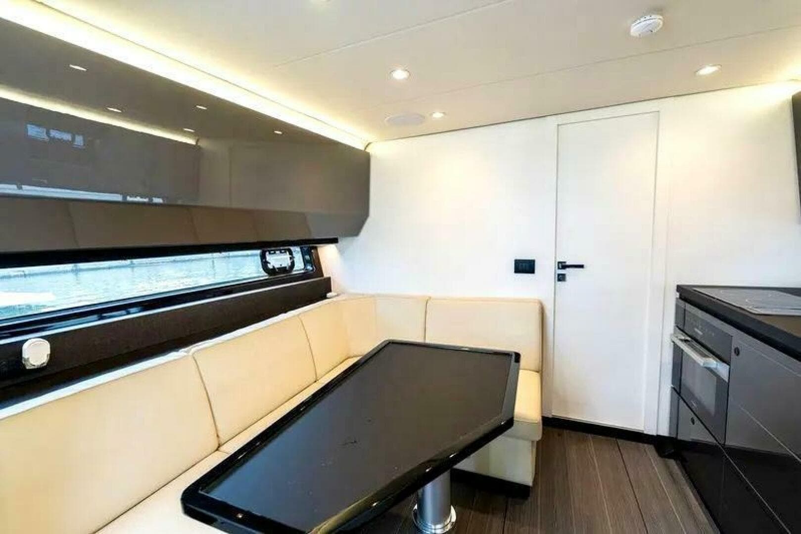 2023 Azimut Verve 47 — photo 27