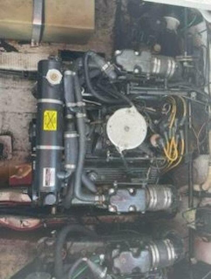 1990 Wellcraft Monaco 3000 — photo 12