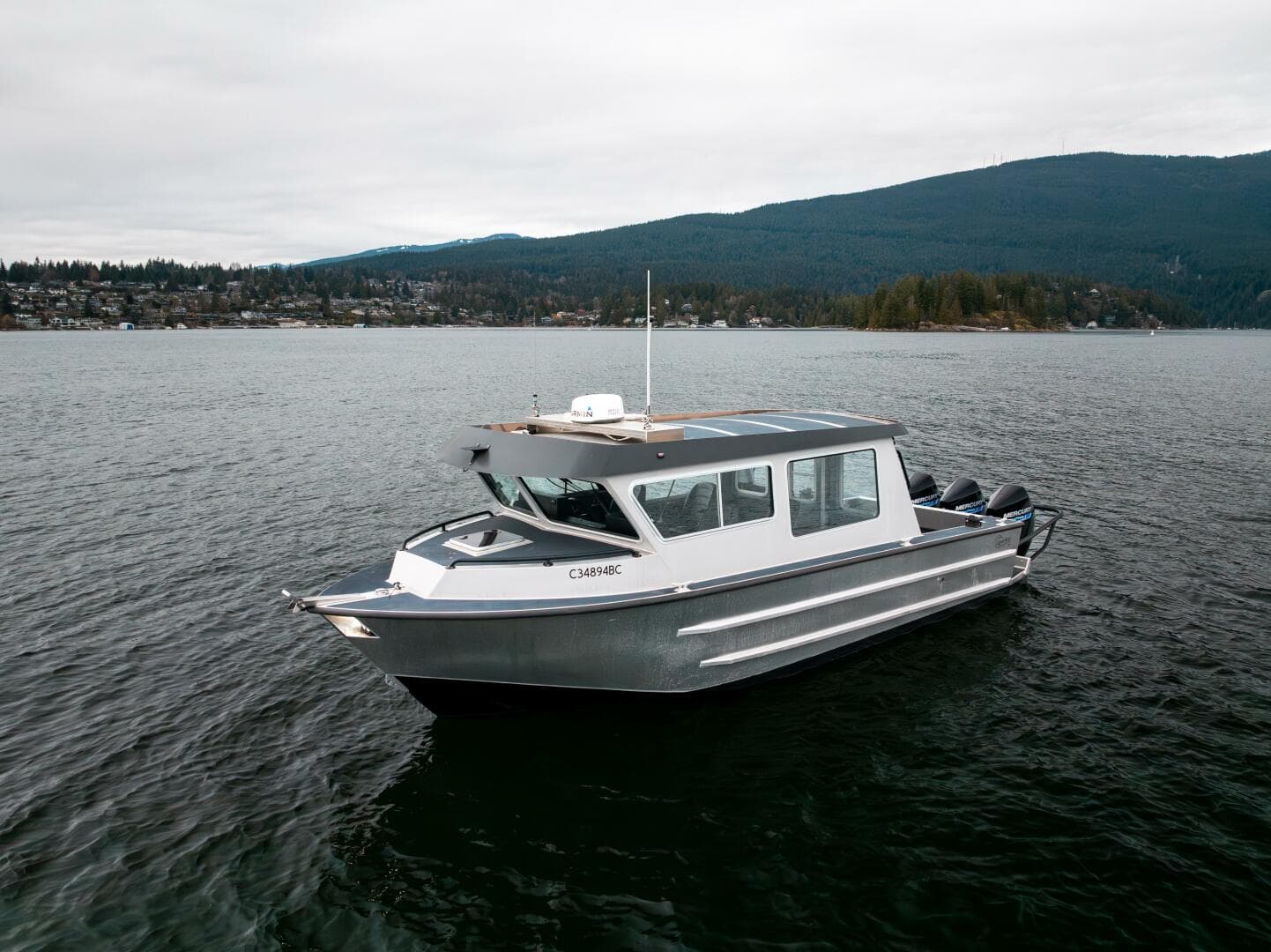 2023 Liquid Metal Maquinna Crew — photo 16