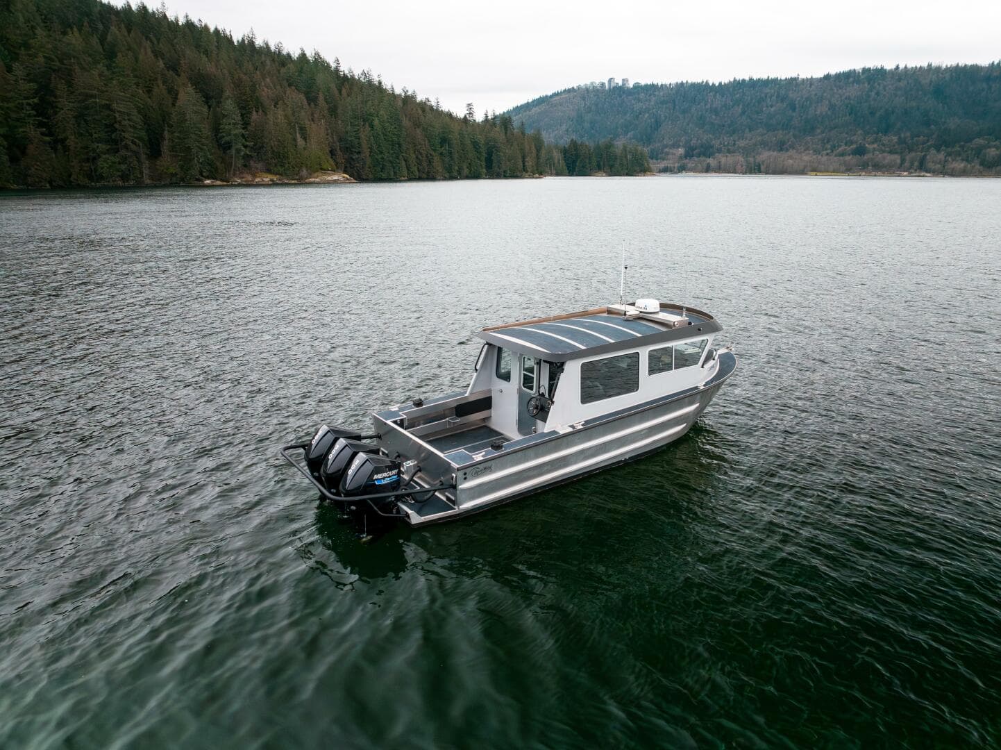 2023 Liquid Metal Maquinna Crew — photo 17