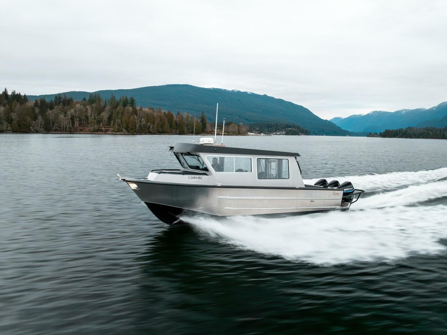 2023 Liquid Metal Maquinna Crew — photo 9