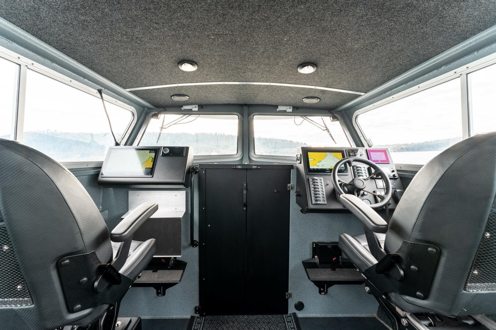 2023 Liquid Metal Maquinna Crew — photo 32