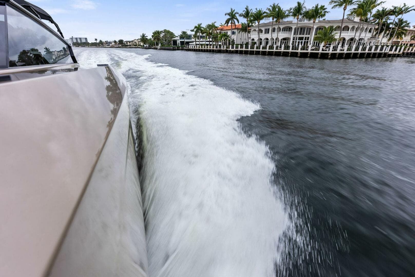 2022 Vanquish Yachts Vq 45 — photo 31