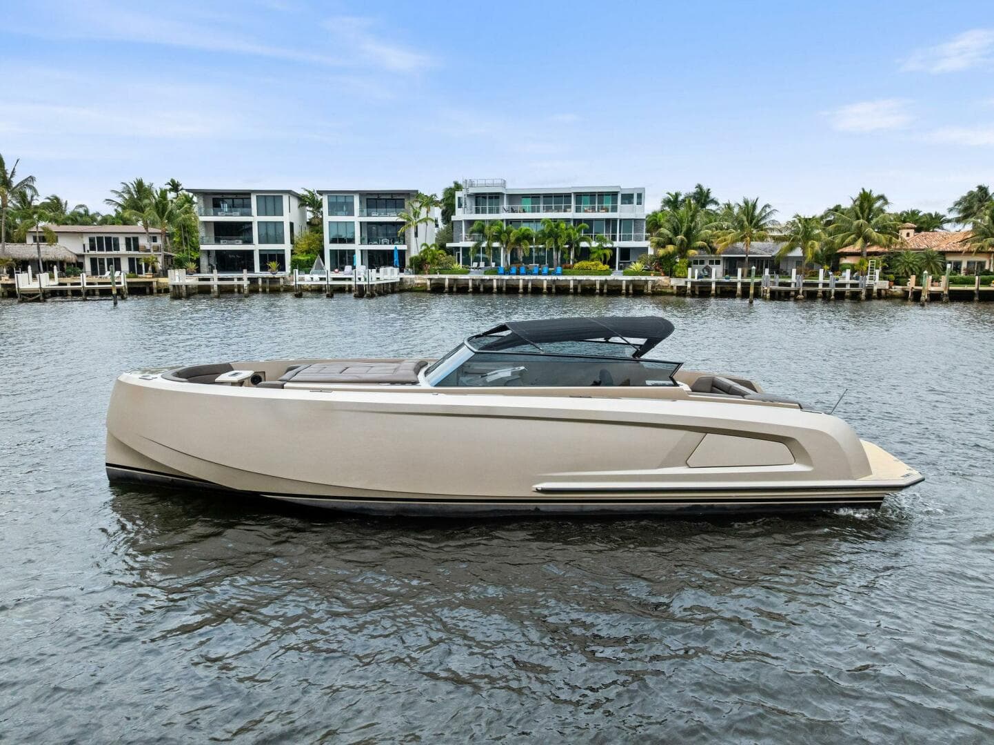 2022 Vanquish Yachts Vq 45 — photo 7