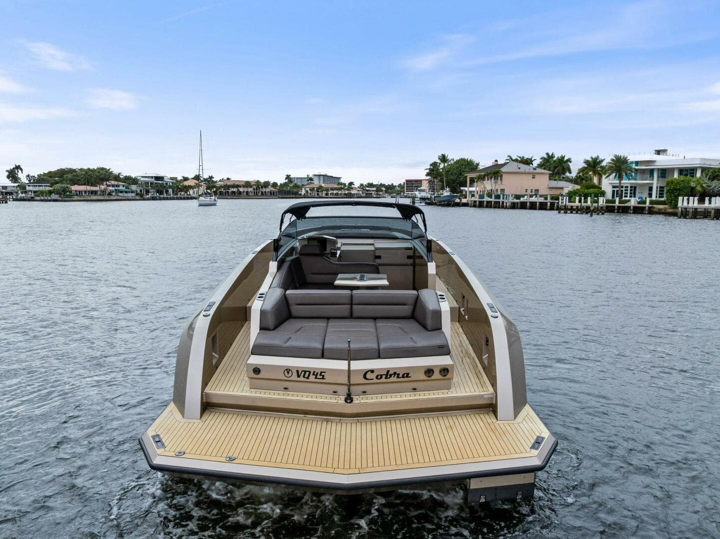 2022 Vanquish Yachts Vq 45 — photo 16