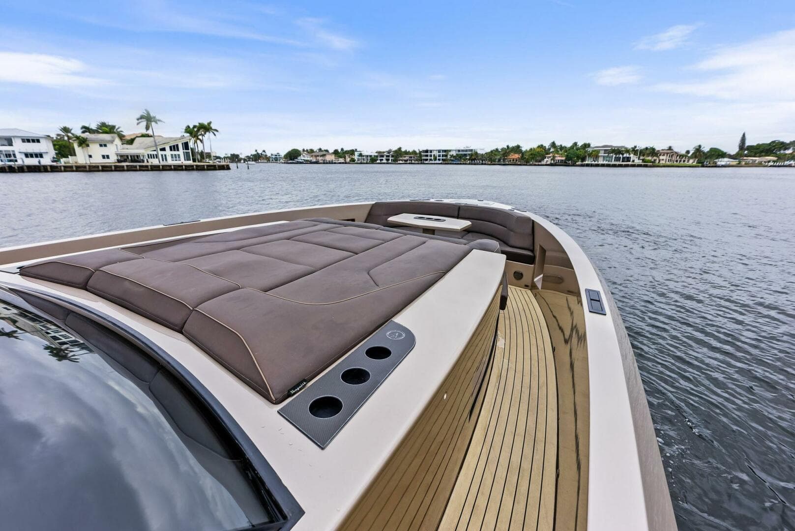 2022 Vanquish Yachts Vq 45 — photo 28