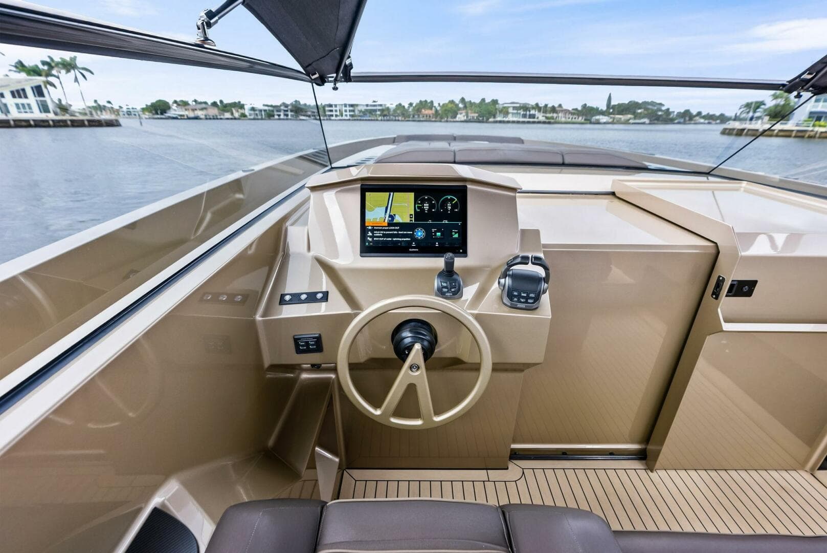 2022 Vanquish Yachts Vq 45 — photo 38