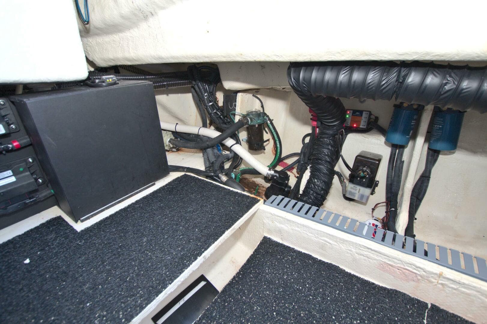 2021 Regal 36 Xo — photo 75