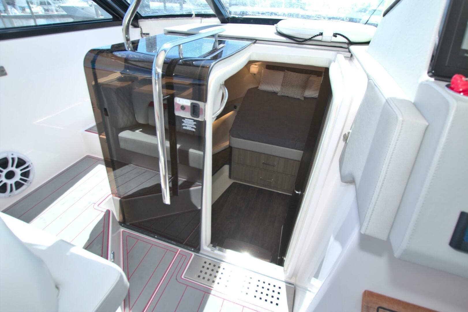 2021 Regal 36 Xo — photo 51