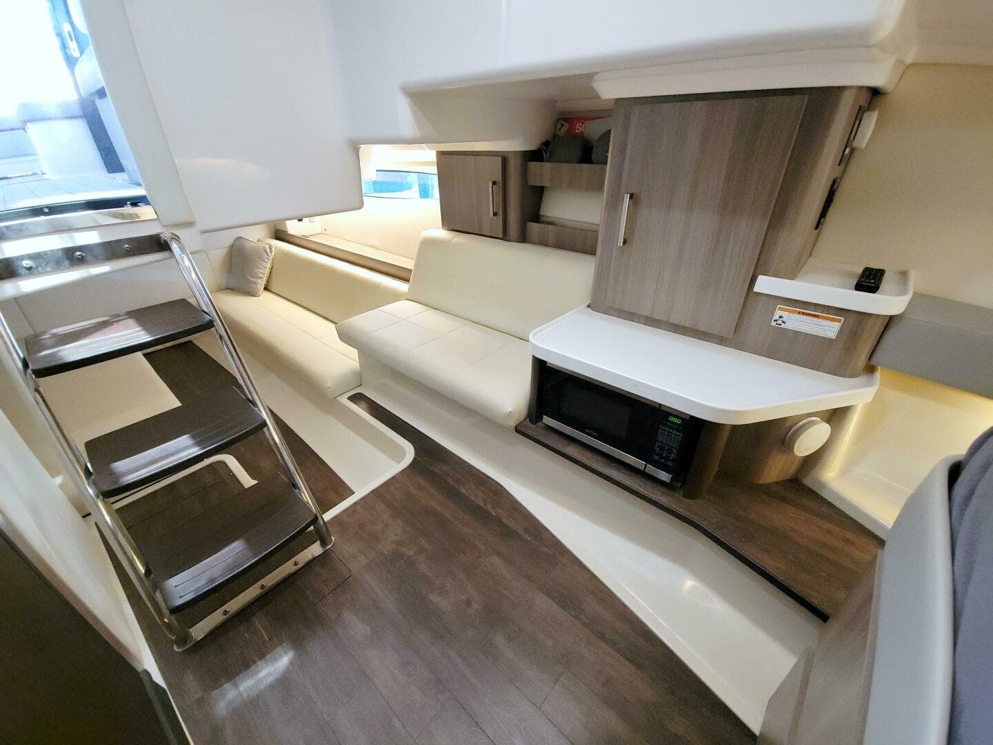 2021 Regal 36 Xo — photo 59