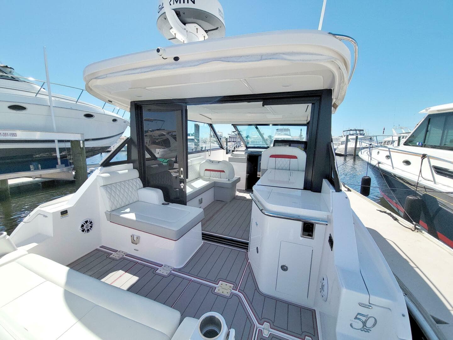 2021 Regal 36 Xo — photo 22