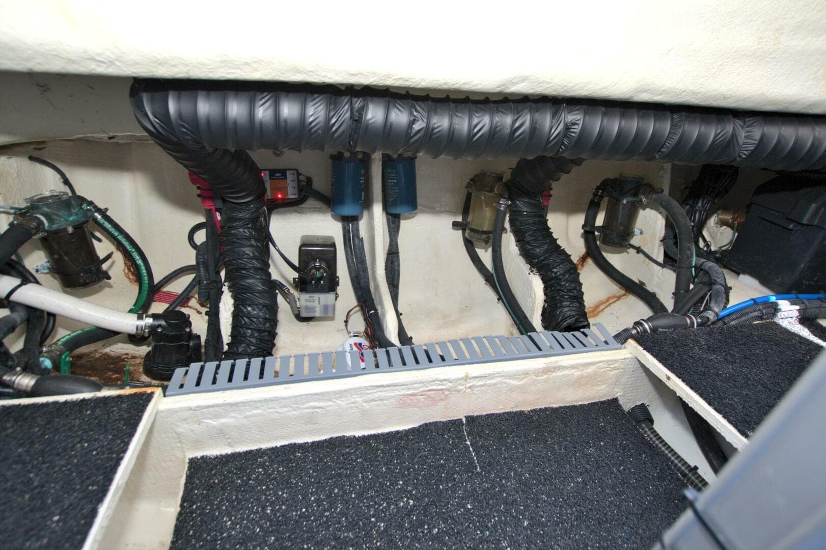 2021 Regal 36 Xo — photo 76