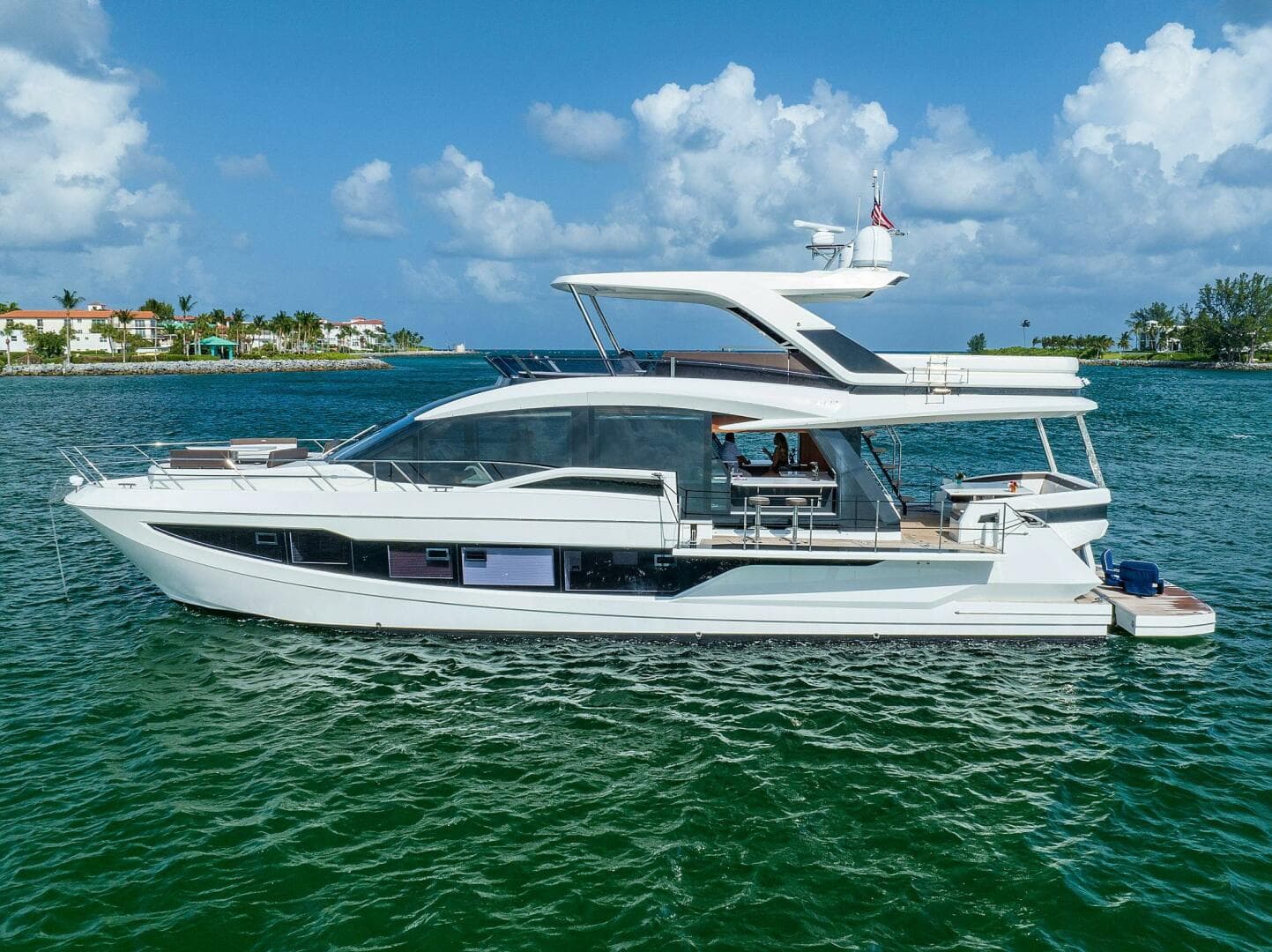 2019 Galeon 640 Fly — photo 2