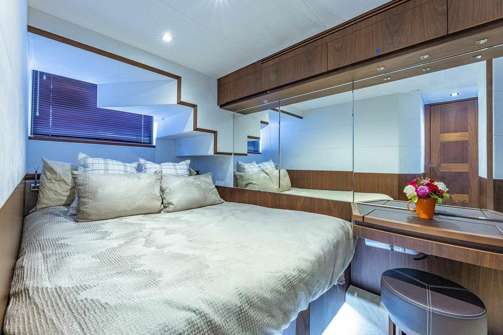 2019 Galeon 640 Fly — photo 27