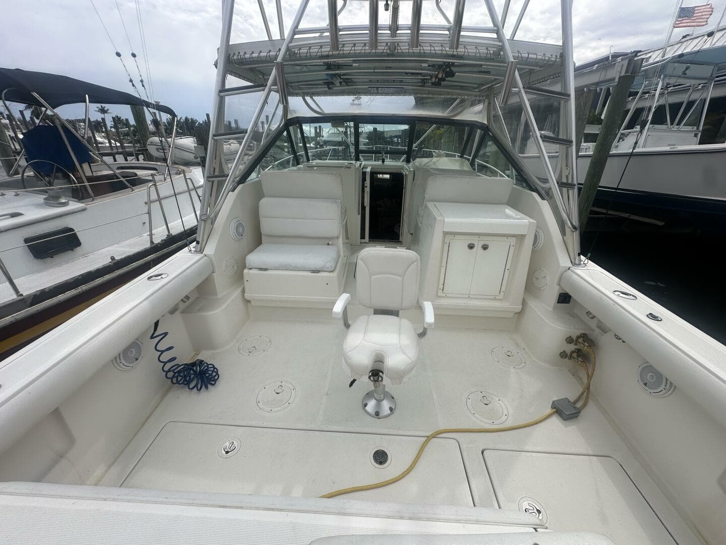 1995 Tiara Sport 3100 Open — photo 9
