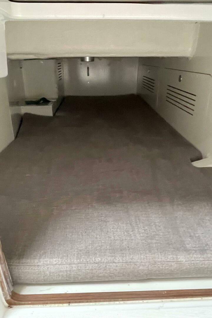 2023 Beneteau Antares 8 — photo 12