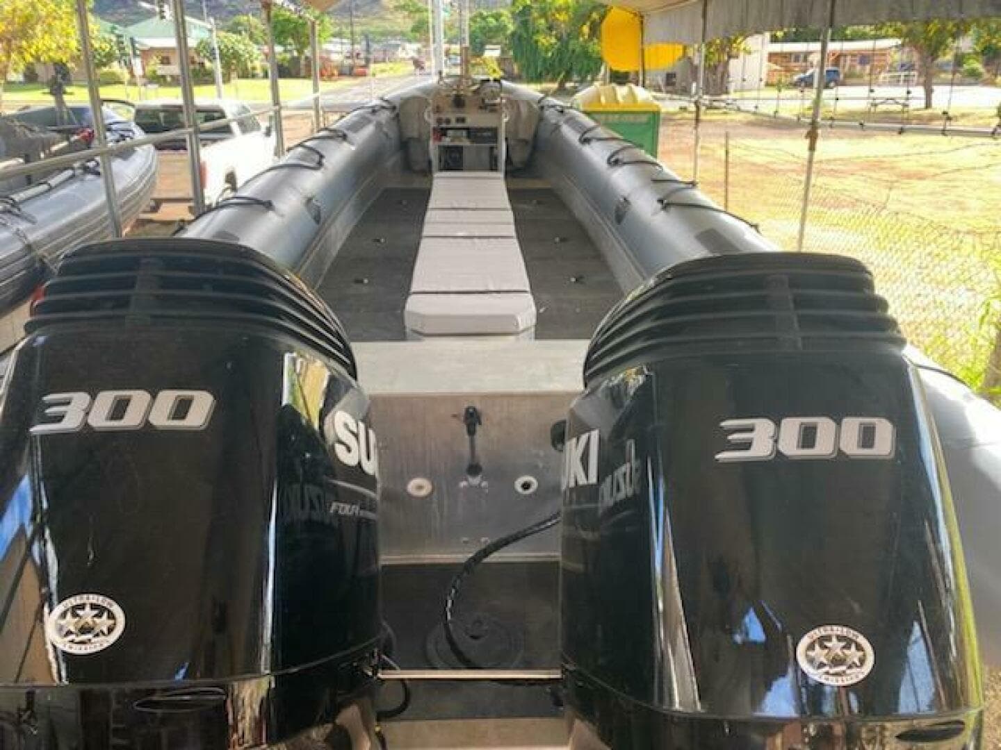 2001 Zodiac Milpro 920 — photo 4