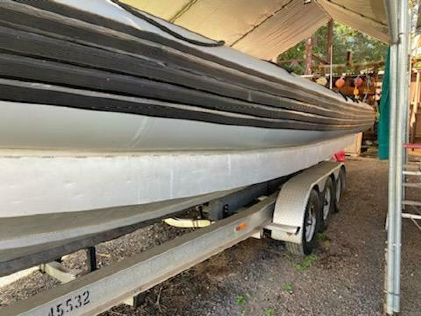 2001 Zodiac Milpro 920 — photo 7