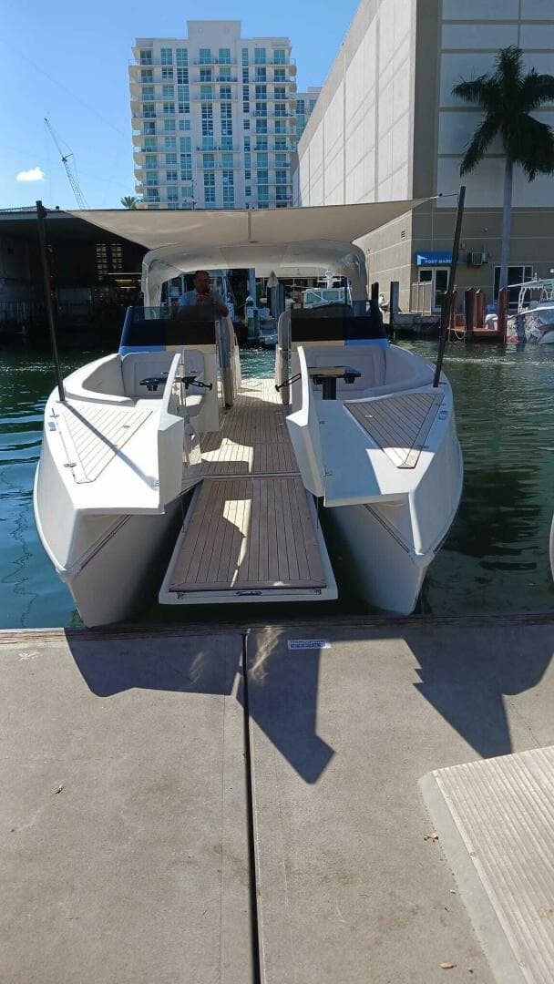 2022 Prj Boats Cat 40 — photo 12