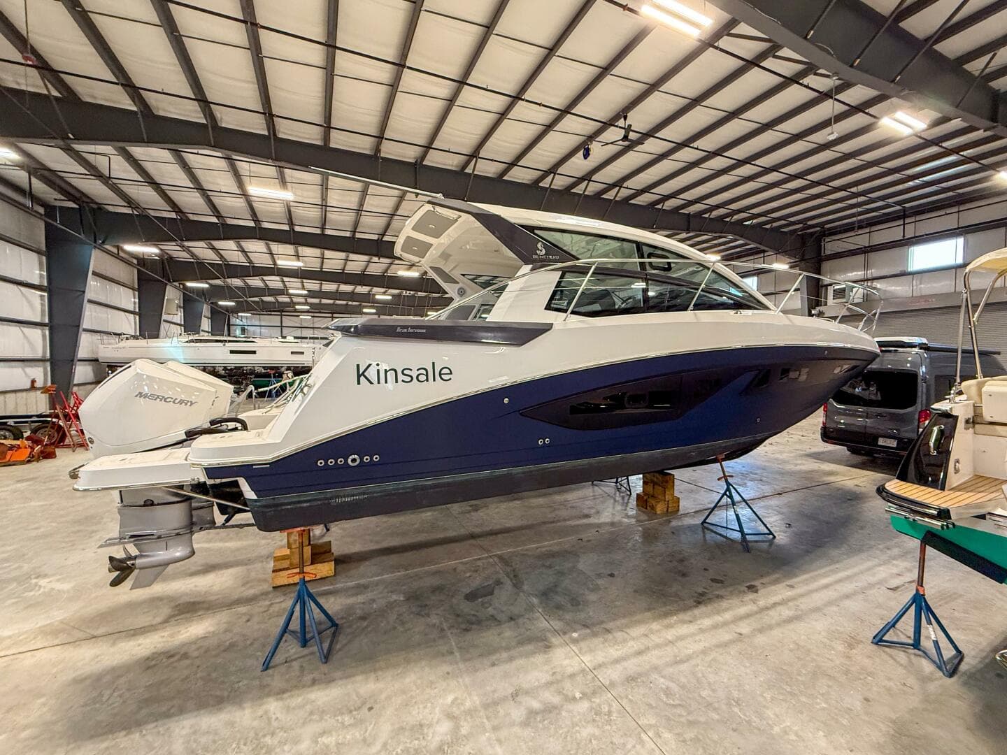 2022 Beneteau Gran Turismo 36 — photo 1