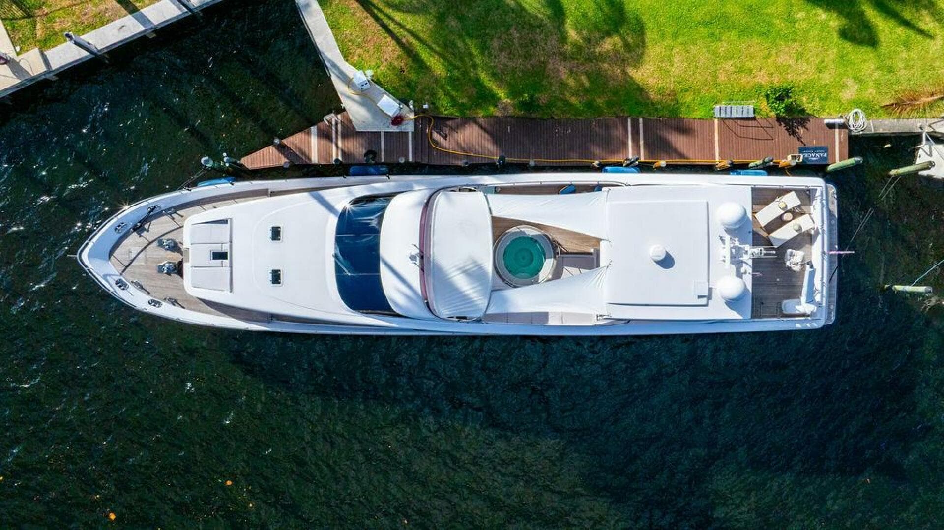 2011 Mengi Yay 115 — photo 3