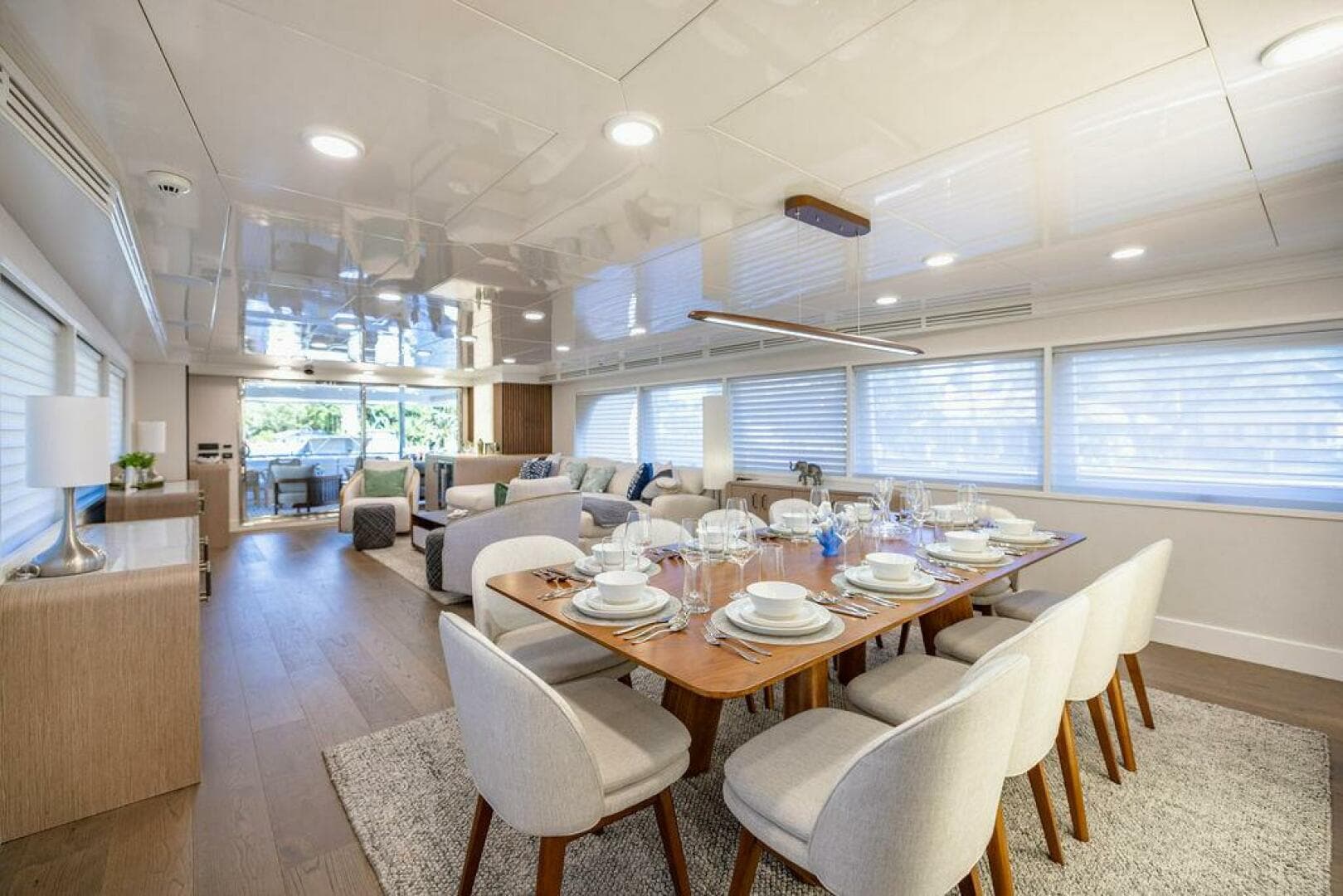 2011 Mengi Yay 115 — photo 35